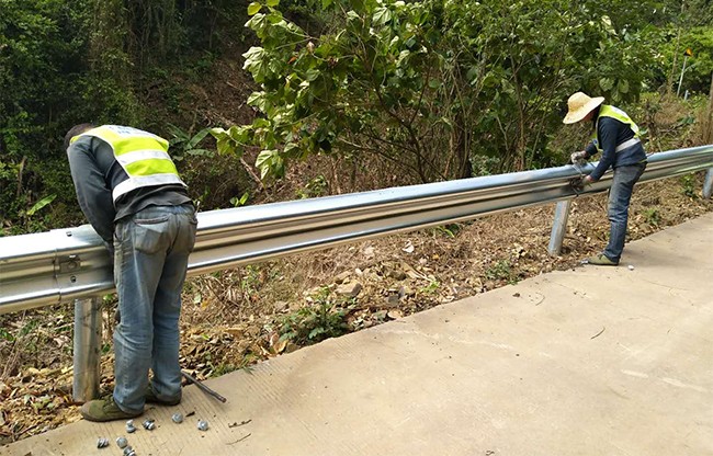 怒江影响高速公路双波护栏价格的因素